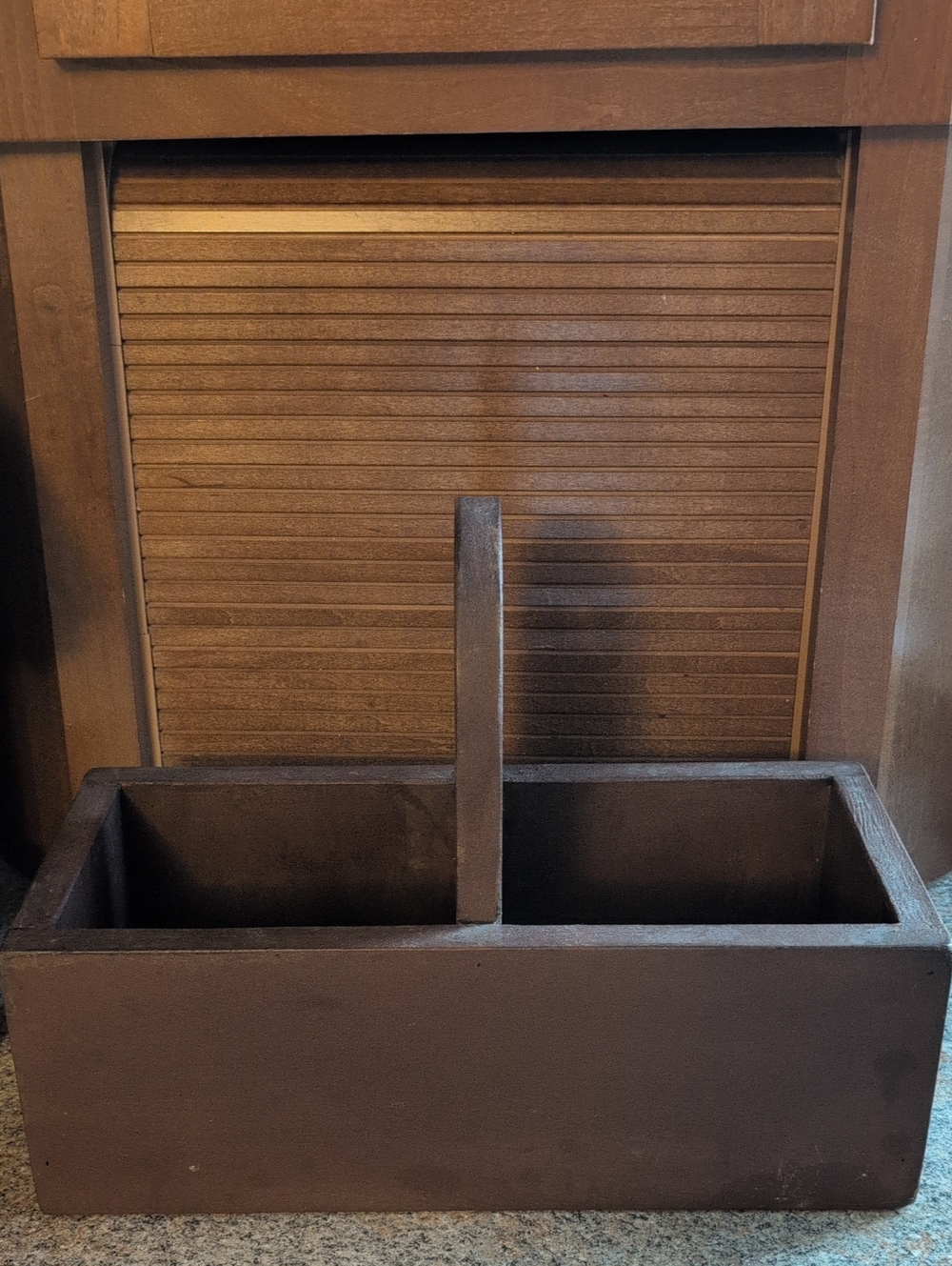Red Fox Primitives Farmhouse Style Wooden Storage Box